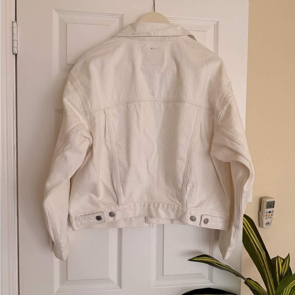 Levi's White 90’s Denim Jacket - Picture 2 of 5